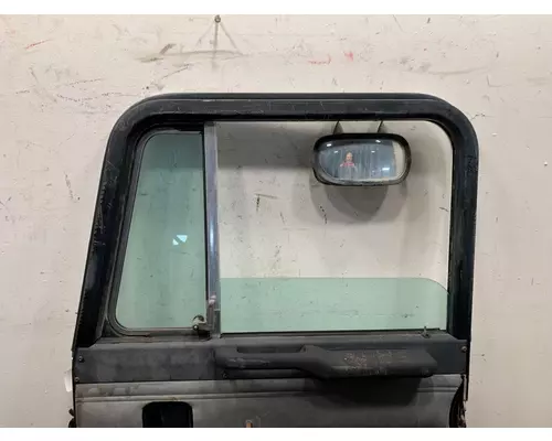 PETERBILT 378 Door Assembly, Front