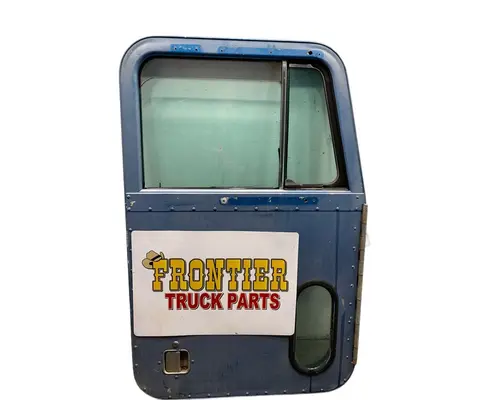 PETERBILT 378 Door Assembly, Front