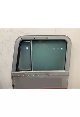 PETERBILT 378 Door Assembly, Front