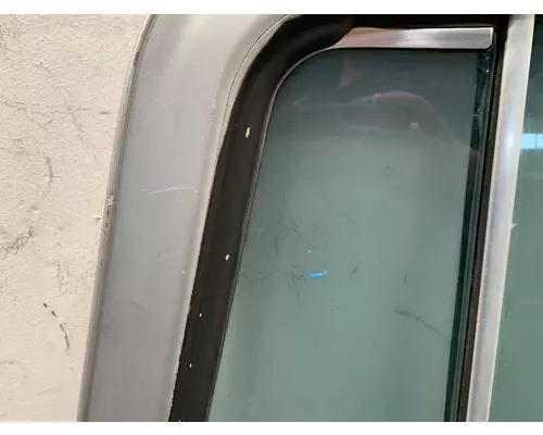 PETERBILT 378 Door Assembly, Front