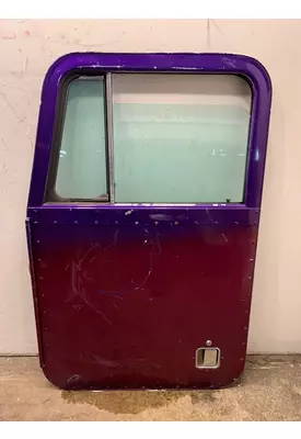 PETERBILT 378 Door Assembly, Front