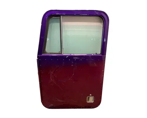 PETERBILT 378 Door Assembly, Front