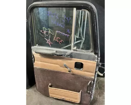 PETERBILT 378 Door Assembly, Front