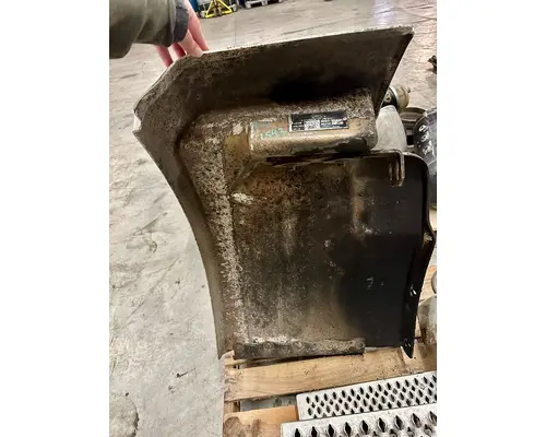 PETERBILT 378 Fender Extension