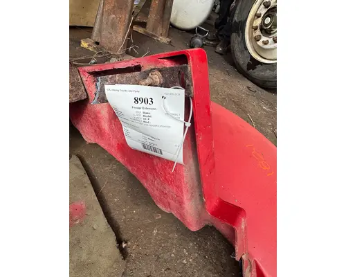 PETERBILT 378 Fender Extension