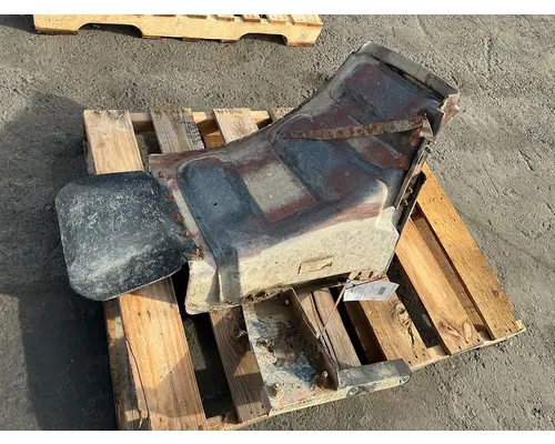 PETERBILT 378 Fender Extension