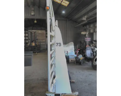 PETERBILT 378 HEADACHE RACK