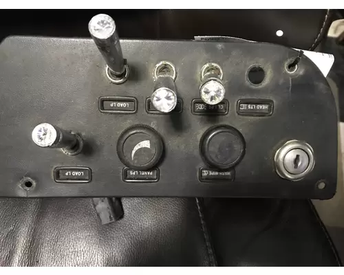 PETERBILT 378 Instrument Cluster