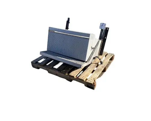 PETERBILT 378 Tool Box