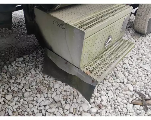 PETERBILT 378 Tool Box