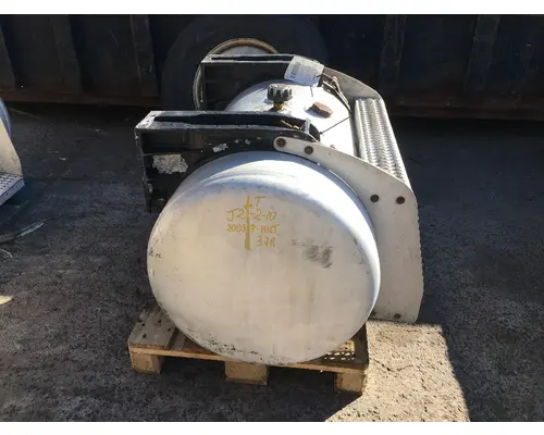 PETERBILT 378 Wet Kit Tank