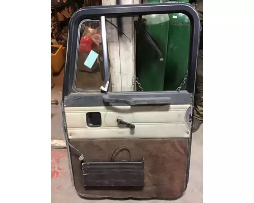 PETERBILT 379 1987-2005 DOOR ASSEMBLY, FRONT