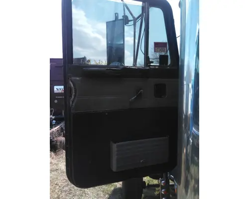 PETERBILT 379 1987-2005 DOOR ASSEMBLY, FRONT