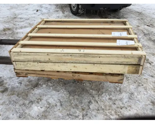 PETERBILT 379 1987-2007 GRILLE