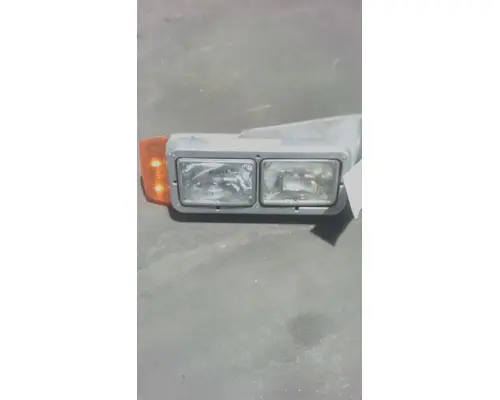 PETERBILT 379 1987-2007 HEADLAMP ASSEMBLY