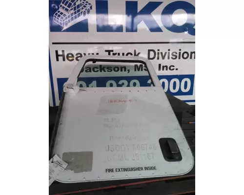 PETERBILT 379 2005-2007 DOOR ASSEMBLY, FRONT