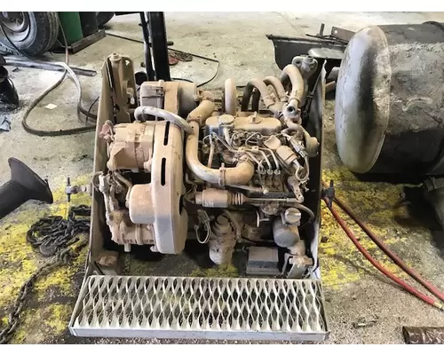 PETERBILT 379 EXHD AUXILIARY POWER UNIT