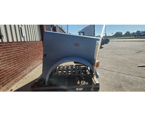 PETERBILT 379 EXT Hood