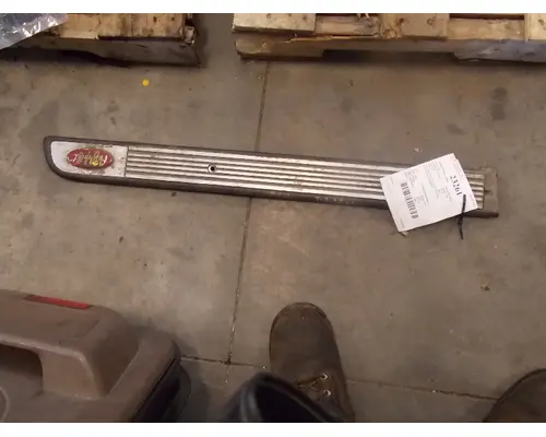 PETERBILT 379 947 Door Seals