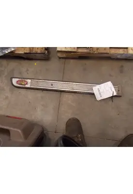 PETERBILT 379 947 Door Seals