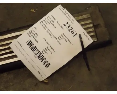 PETERBILT 379 947 Door Seals