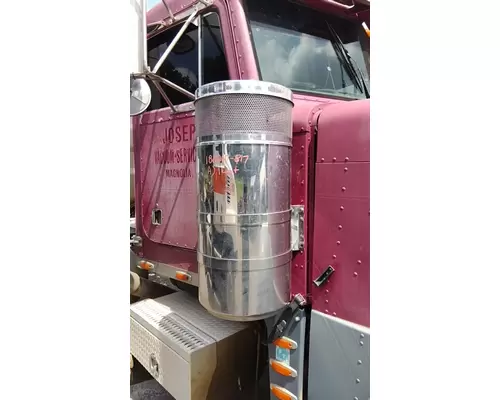 PETERBILT 379 AIR CLEANER