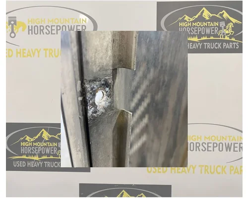PETERBILT 379 Air Deflector