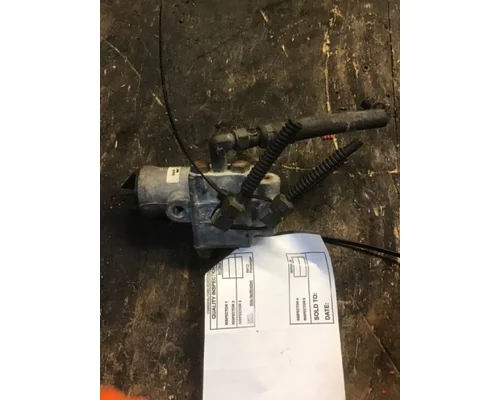 PETERBILT 379 Air Govenor OEM# K025894 in Holland, MI #40122