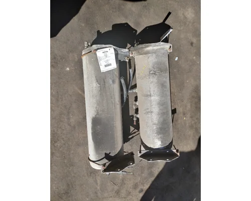 PETERBILT 379 Air Tank