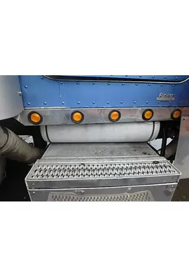 PETERBILT 379 Air Tank