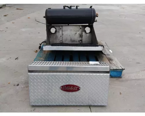 PETERBILT 379 BATTERY BOX