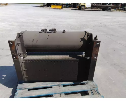 PETERBILT 379 BATTERY BOX