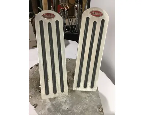 PETERBILT 379 BRAKECLUTCH PEDAL