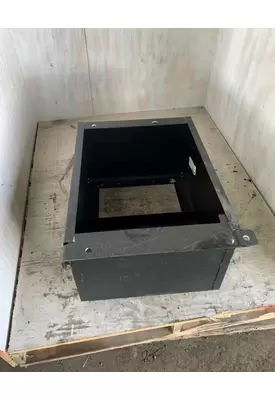 PETERBILT 379 Battery Box/Tray