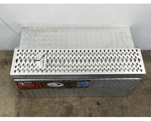 PETERBILT 379 Battery Box