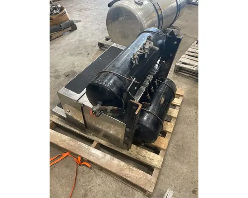 PETERBILT 379 Battery Box