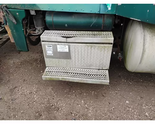 PETERBILT 379 Battery Box