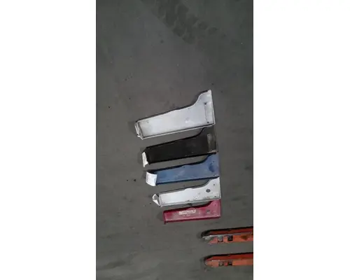 PETERBILT 379 Body Parts, Misc.