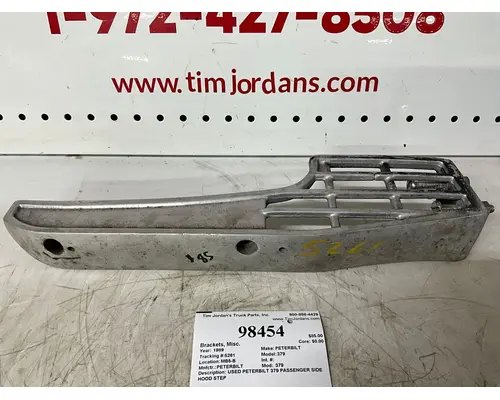 PETERBILT 379 Brackets, Misc.
