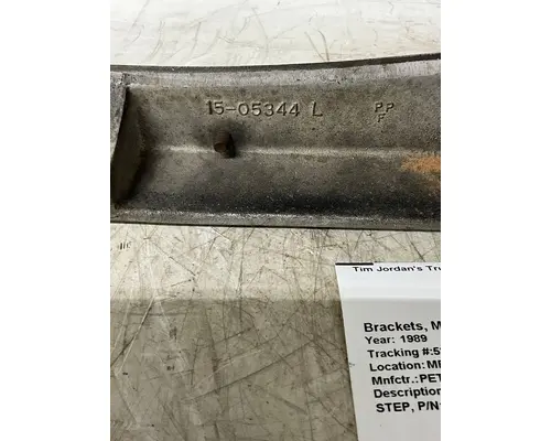 PETERBILT 379 Brackets, Misc.