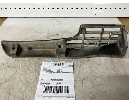 PETERBILT 379 Brackets, Misc.