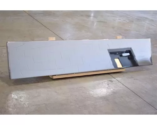 PETERBILT 379 Bumper Assembly, Front