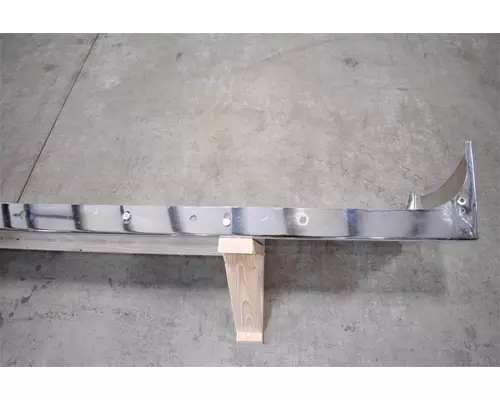 PETERBILT 379 Bumper Assembly, Front