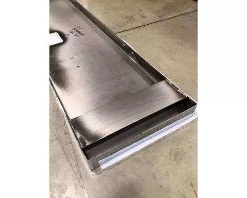 PETERBILT 379 Bumper Assembly, Front