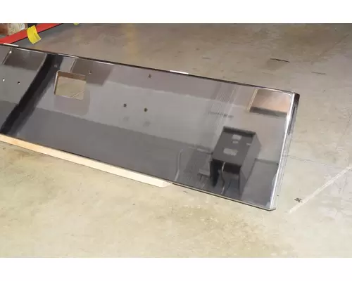 PETERBILT 379 Bumper Assembly, Front