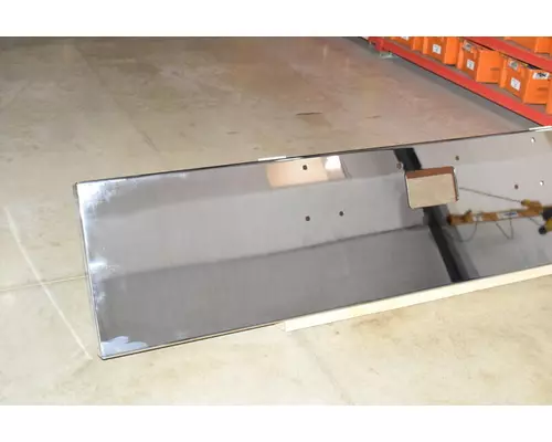 PETERBILT 379 Bumper Assembly, Front