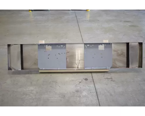 PETERBILT 379 Bumper Assembly, Front