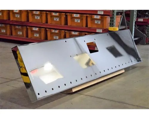 PETERBILT 379 Bumper Assembly, Front