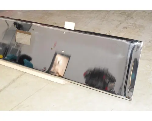 PETERBILT 379 Bumper Assembly, Front