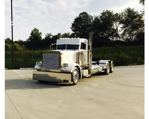 PETERBILT 379 CAB CLIP